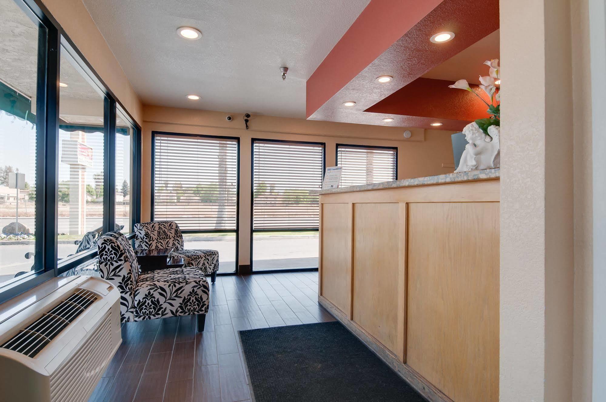 Vagabond Inn Bakersfield South Kültér fotó