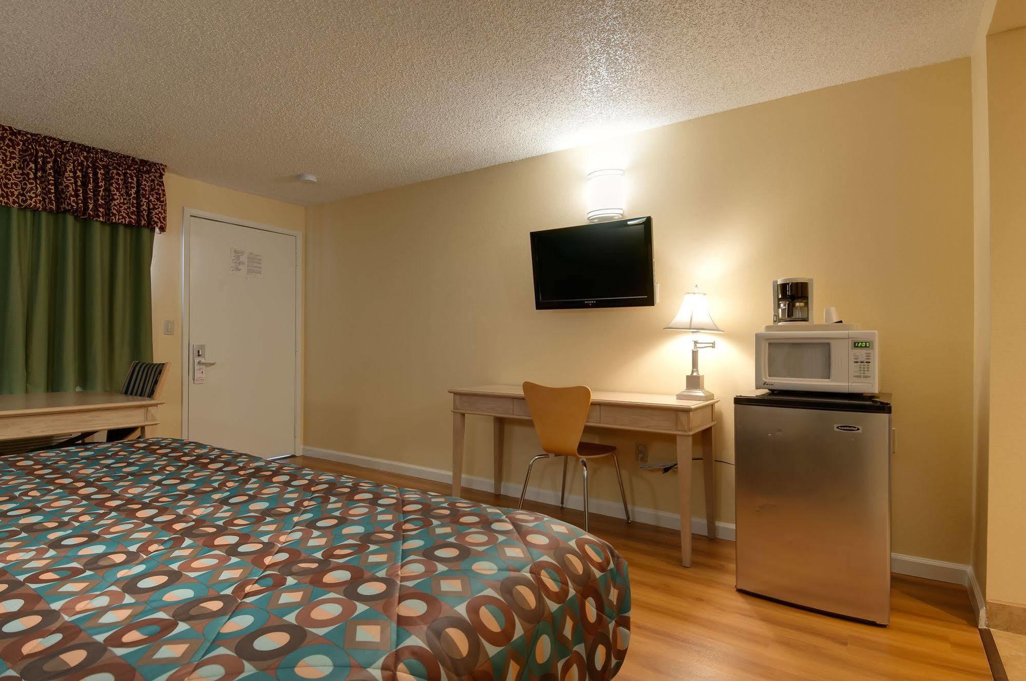Vagabond Inn Bakersfield South Kültér fotó